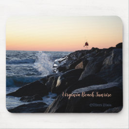 Sonnenaufgang im Jetty - Virginia Beach Juli 2024 Mousepad
