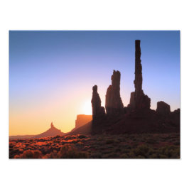 Sonnenaufgang im Monument Tal, Arizona Fotodruck