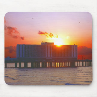 Sonnenaufgang im Vorzeigehotel Mousepad