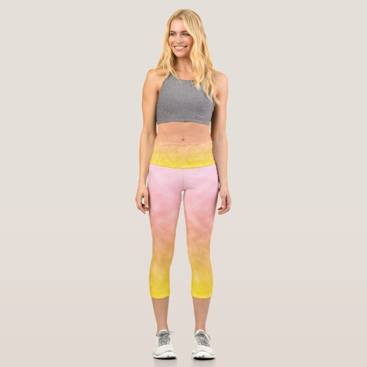Sonnenaufgang in Cotton Candy Skies Capri Leggings (Vorderseite)