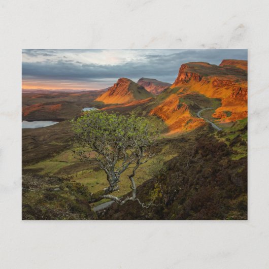 Sonnenaufgang in den Bergen von Quiraing auf Skye, Postkarte (Vorderseite)