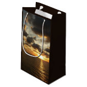 Sonnenaufgang in St. Thomas I. US-Jungfrau Kleine Geschenktüte (Rückseite Schrägansicht)