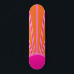 Sonnenaufgang Orange und Hot Pink Preppy Sunshine Skateboard<br><div class="desc">Sun Print - heiß rosa und orange - Sonnenschein,  Moderner Abstrakt geometrischer Sonnenaufgang.</div>