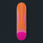 Sonnenaufgang Orange und Hot Pink Preppy Sunshine Skateboard<br><div class="desc">Sun Print - heiß rosa und orange - Sonnenschein,  Moderner Abstrakt geometrischer Sonnenaufgang.</div>