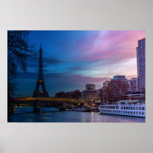 Sonnenaufgang über dem Eiffelturm - Paris, Frankre Poster