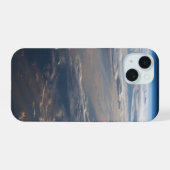 Sonnenaufgang über dem philippinischen Meer mit la iPhone 15 Hülle (Rückseite (Horizontal))