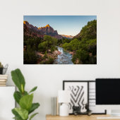 Sonnenaufgang über dem Watchman Poster (Heimbüro)