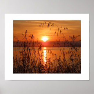 Sonnenaufgang über der Bucht Poster