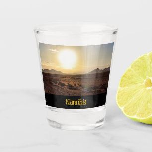 Sonnenaufgang über Namib-Wüstenscheibe Schnapsglas