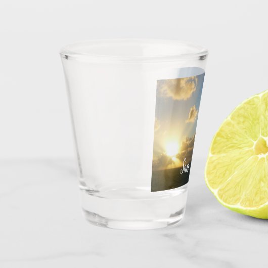 Sonnenaufgang über San Juan II Puerto Rico Schnapsglas (Links)