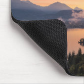 Sonnenaufgang über See blutete mousepad (Ecke)