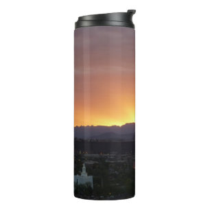 Sonnenaufgang über St. George Utah Landschaft Thermosbecher