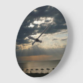 Sonnenaufgang über Strand in Griechenland Landscha Große Wanduhr (Winkel)