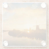 Sonnenaufgang über Windmühlen und einem Fluss in H Glasuntersetzer (Rückseite)