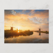 Sonnenaufgang über Windmühlen und einem Fluss in H Postkarte (Vorderseite)