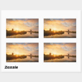 Sonnenaufgang über Windmühlen und einem Fluss in H Rechteckiger Aufkleber (Blatt)