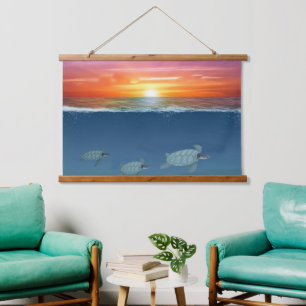 Sonnenaufgang und Meeresschildkröten Wandteppich Mit Holzrahmen