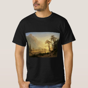 Sonnenaufgang, Yosemite Valley von Albert Bierstad T-Shirt