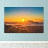 Sonnenaufgang zwischen den Hügeln Leinwanddruck (Insitu (Holzboden))