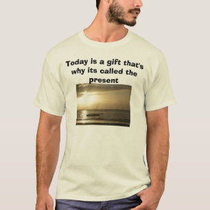 Sonnenaufgangsegel, ist heute ein Geschenk deshalb T-Shirt