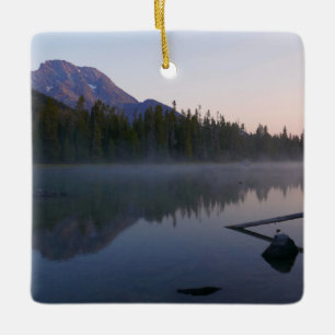 Sonnenaufgangsreflexion am String Lake II Keramikornament