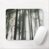 Sonnenbäume, die durch Bäume strömen, Mount Rainie Mousepad (Mit Mouse)