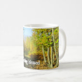 Sonnenbeleuchtete Wälder im Herbst - Personalisier Kaffeetasse (VorderseiteRechts)
