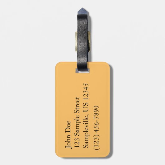 Sonnenbeleuchteter Herbstwald Herbstlandschaft Gepäckanhänger (Rückseite vertikal)