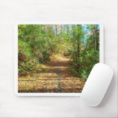 Sonnenbeleuchteter Herbstwaldpfad Mousepad (Mit Mouse)