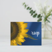 Sonnenblume auf Blue Wedding RSVP Response Einladungspostkarte (Stehend Vorderseite)