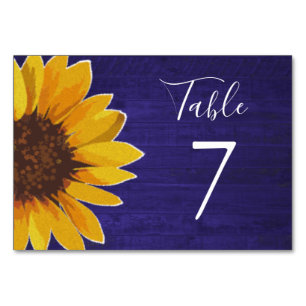 Sonnenblume auf rustikaler navyblauer Holzehe Tischnummer