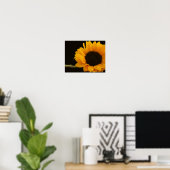 Sonnenblume auf schwarzem Poster (Heimbüro)