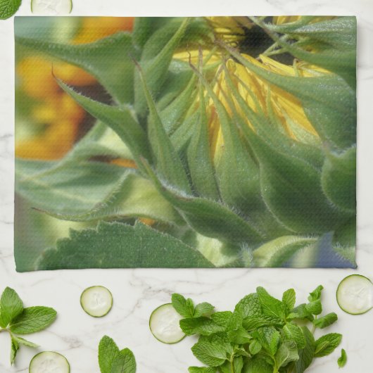 Sonnenblume entfaltet sich blumengeschmückt geschirrtuch (Gefaltet)