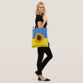 Sonnenblume für ukrainisches Design Tasche (Am Model)