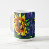 Sonnenblume in der nächtgelben blauen Blume Kaffeetasse (Vorderseite Links)