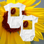 Sonnenblume, individualisierbarer Grammy's Sunshin Baby Strampler