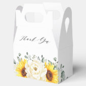 Sonnenblume Ivory Peony Eucalyptus Brautparty Geschenkschachtel (Geöffnet)