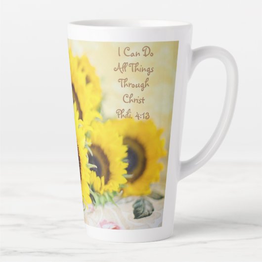 Sonnenblume Latte Tasse Philippianer 4:13 Schrift (Rechts)