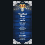 Sonnenblume Mason Jar Wood Lace Wedding Menu Cards Menükarte<br><div class="desc">Sonnenblumen Mason Jar Wood Lace Wedding Menu Cards - mit einem blauen Stallholzhintergrund bestickt mit Spitzen und mit warmen bunten Tinkellichtern verziert. Das Design umfasst auch einen Blumenstrauß in einem Glaskeramikglas, mit dem Sie die Initialen Ihrer Wahl anpassen können. Die Rückseite hat auch den gleichen rustikalen Hintergrund, um die Vorderseite....</div>