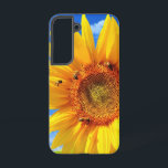 Sonnenblume mit Bienen auf blauem Himmel Samsung Galaxy Hülle<br><div class="desc">Gelbe Sonnenblumen und Bienen auf blauem Himmel Telefonfälle - Foto Blume Natur - Sie können auch personalisieren - Wählen / Fügen Sie Ihr einzigartiges Foto - Bild / Text - Name / Farbe / Schriftart / Größe / mehr - Make Your Special Phone Case / Geschenk - Neu vergrössern und...</div>