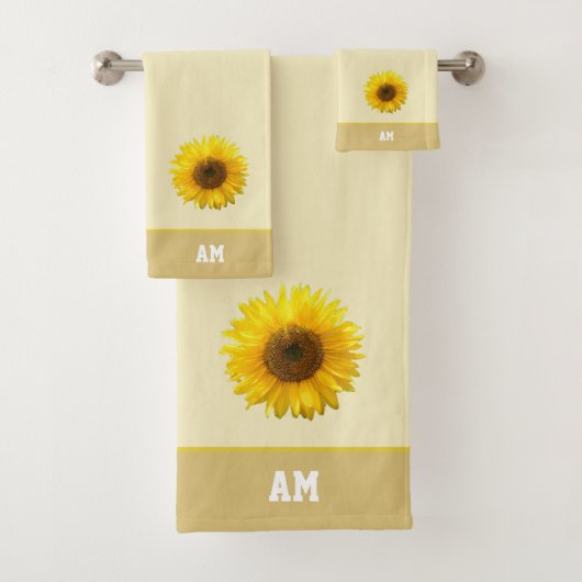 Sonnenblume & Monogramm auf Hellbeige Badhandtuch Set (Insitu)