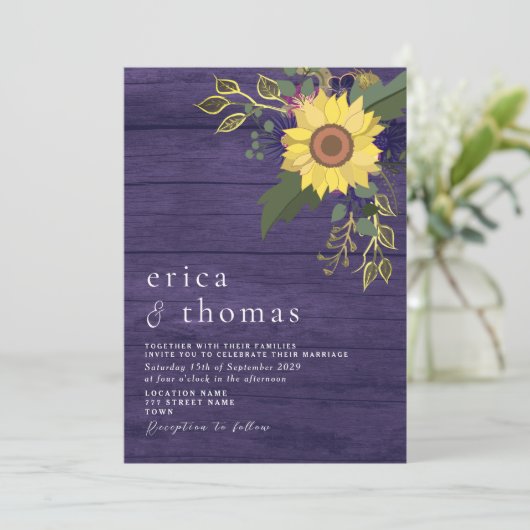 Sonnenblume Rustikale Lila Hochzeit Einladung (Stehend Vorderseite)