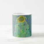 Sonnenblume von Klimt, Vintage Blume Jugendstil Kaffeetasse<br><div class="desc">Sonnenblume (1906/1907) von Gustav Klimt ist ein Vintages Viktorianisches Zeitensymbolismus Kunstmalerei. Eine Vielzahl von Blume rund um einen großen Single gelben Sonnenblumen in voller Blüte in einem Sommergarten auf einem Bauernhof. Über den Künstler: Gustav Klimt (1862-1918) war ein österreichischer Symbolik-Maler und einer der prominentesten Mitglieder der Wiener Jugendstil-Bewegung.</div>