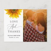 Sonnenblumen auf dem Land. Rustikale Blumenhochzei Postkarte (Vorderseite)