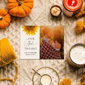 Sonnenblumen auf dem Land. Rustikale Blumenhochzei Postkarte