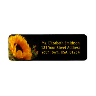 Sonnenblumen auf den Mailing-Labels der schwarzen