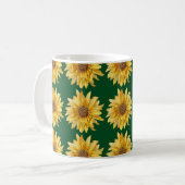 Sonnenblumen auf einem grünen Feld - Sommer Kaffeetasse (Vorderseite Links)