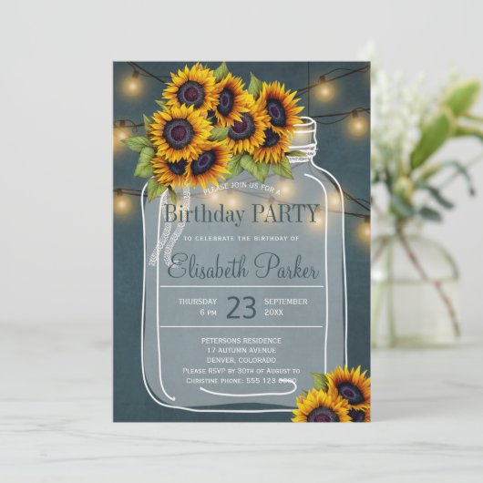 Sonnenblumen auf Kopfbrettern im Mason-Glas Geburt Einladung (Stehend Vorderseite)