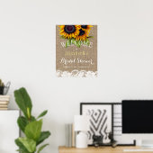Sonnenblumen begraben und spitzen Herbstgebäck Bra Poster (Heimbüro)