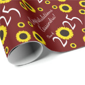 Sonnenblumen Country Graduation Party Maroon Geschenkpapier (Rolleneckpunkt)